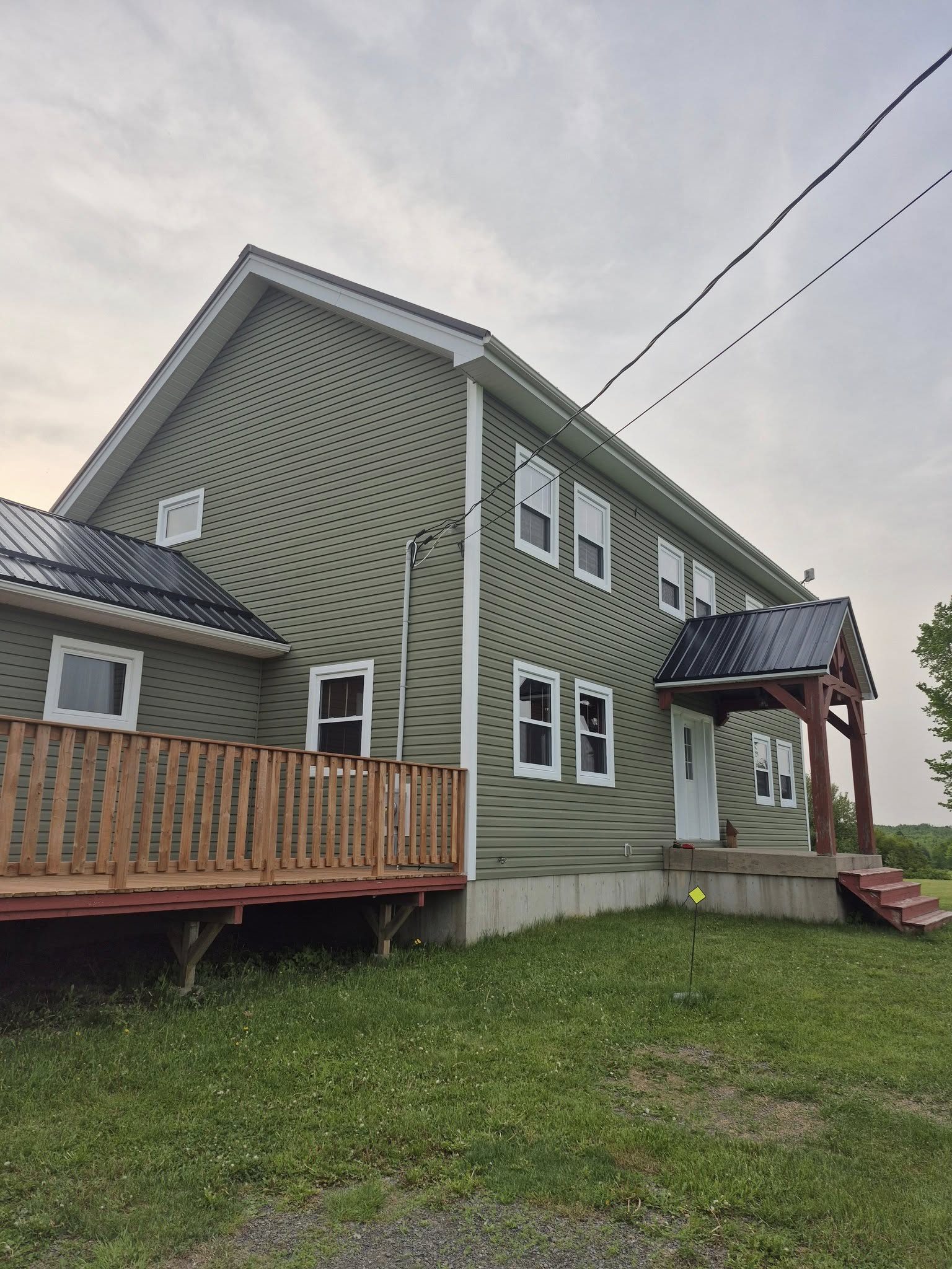 Completed roofing project